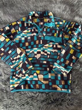 Patagonia Synchilla Blue and Yellow Patterned Fleece EUC Sz Small